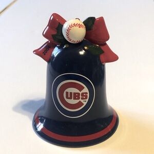 Chicago Cubs Baseball 2004 Danbury Mint Ceramic Christmas Bell Ornament